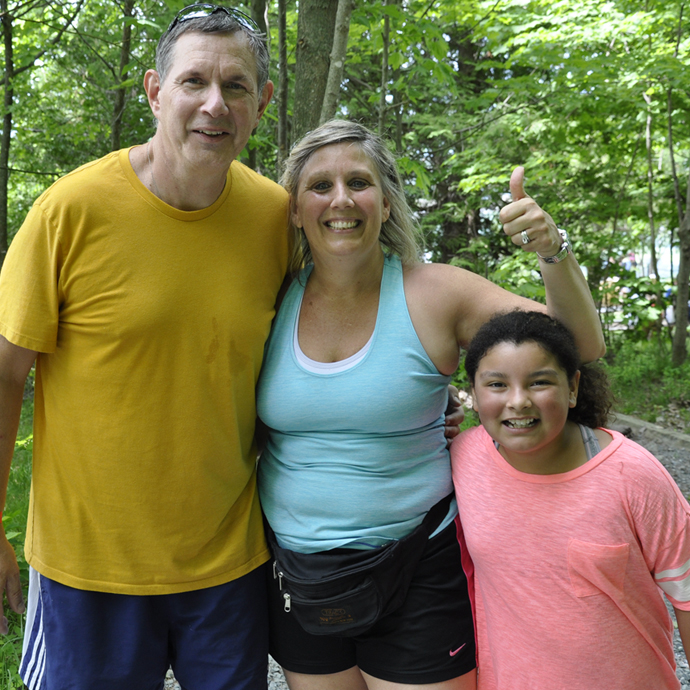 MtnDays-virtual.jpg family hiking during Mountain Days event